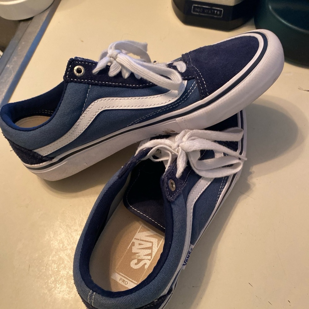 Vans Men's Blue and White Sneakers